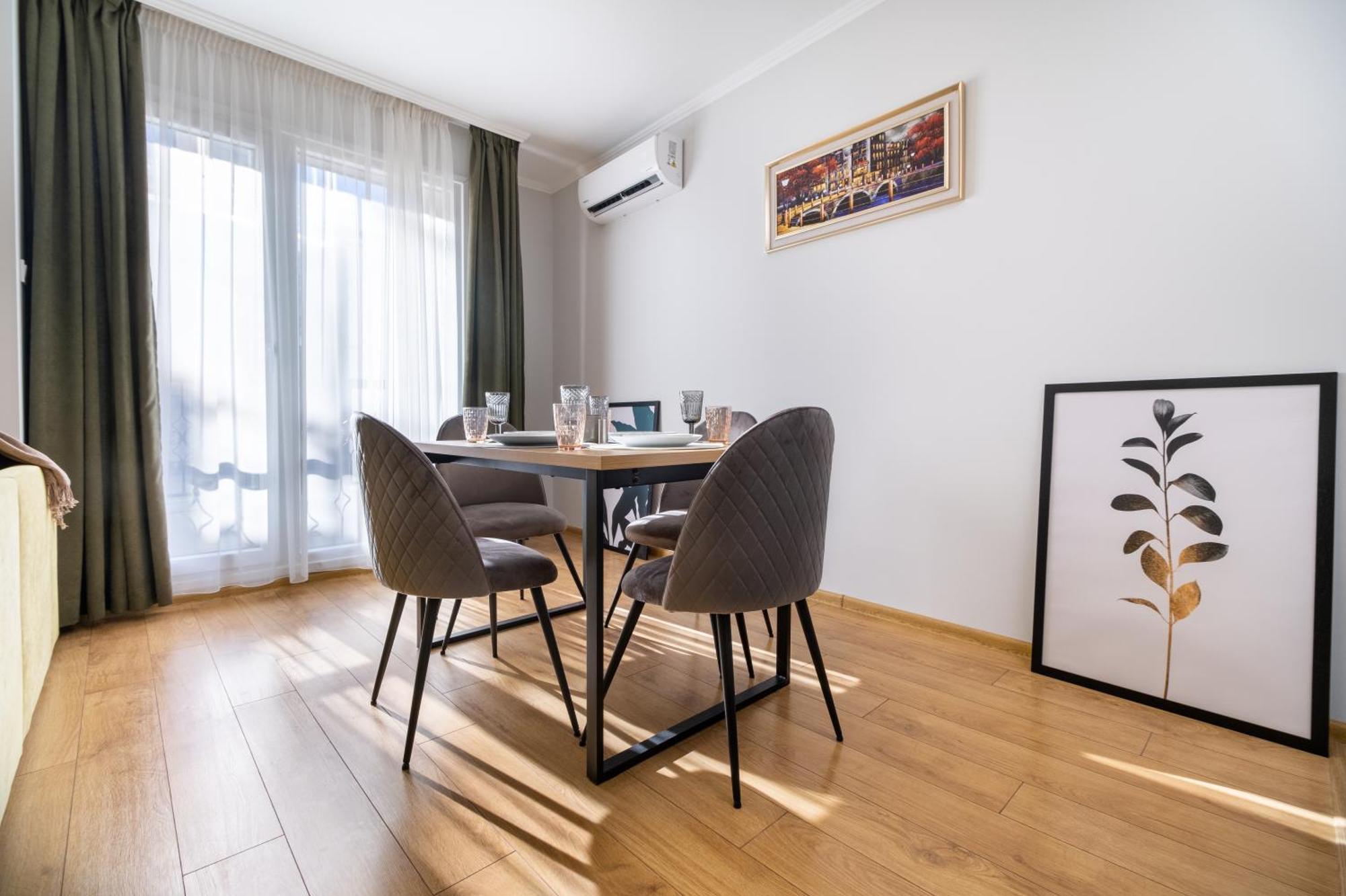 Modern & Elegant City Center Apartments 플로브디프 외부 사진