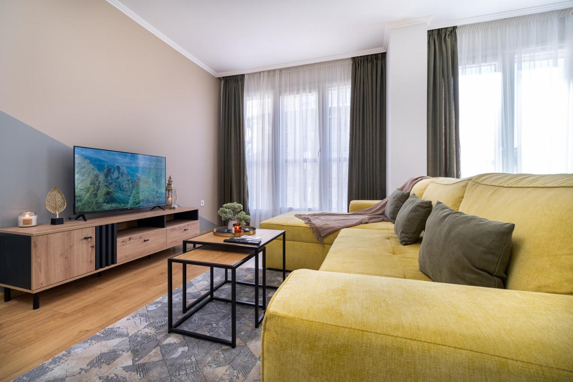 Modern & Elegant City Center Apartments 플로브디프 외부 사진