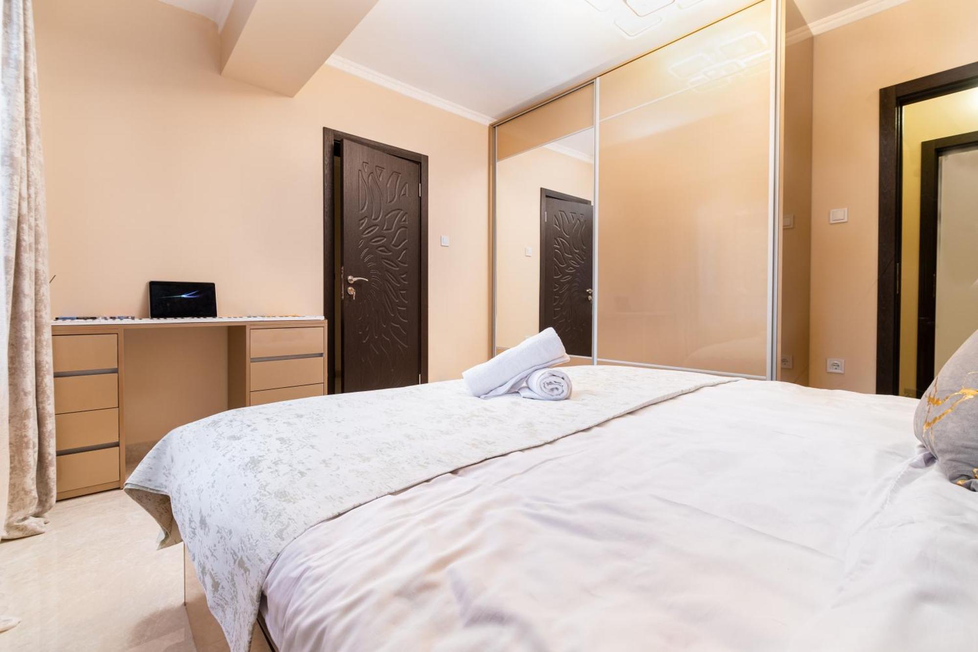 Modern & Elegant City Center Apartments 플로브디프 외부 사진